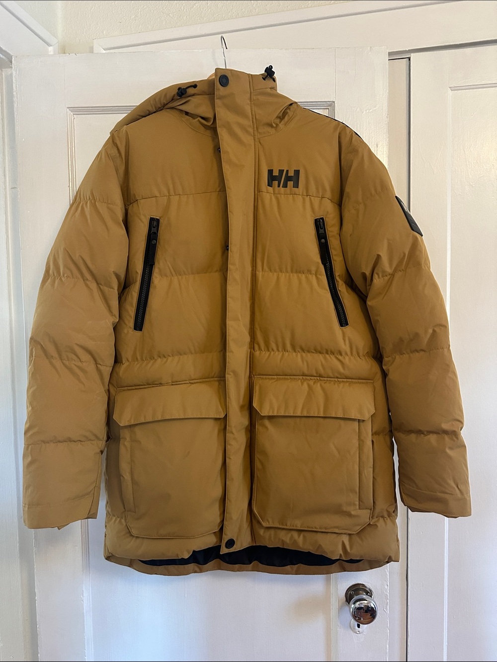Helly Hansen Men's Reine puffy Caramel Yellow Hooded Puffer Coat